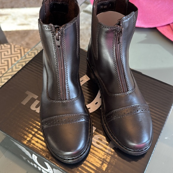 NWT Tuff Rider zip paddock riding boot - Picture 2 of 5
